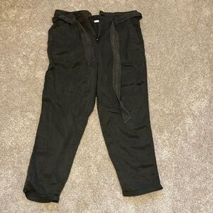 Green cargo pants